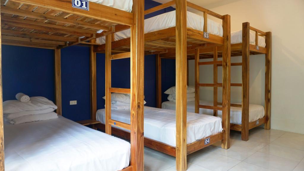 Duke Hostel Duong Dong  エクステリア 写真