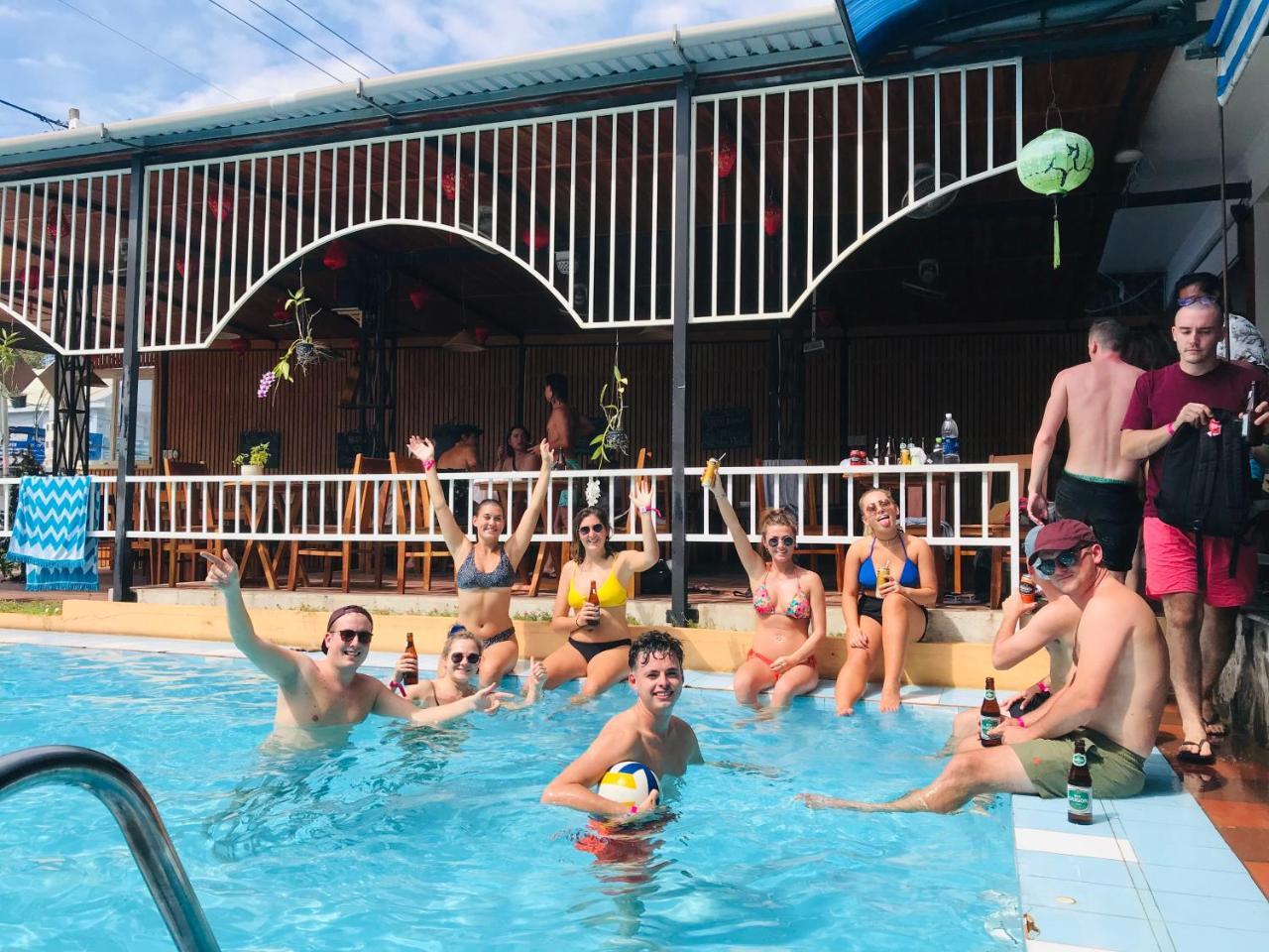 Duke Hostel Duong Dong  エクステリア 写真